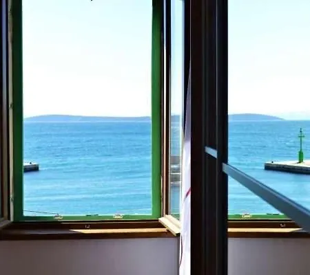 Deluxe Port View Daire Kastela