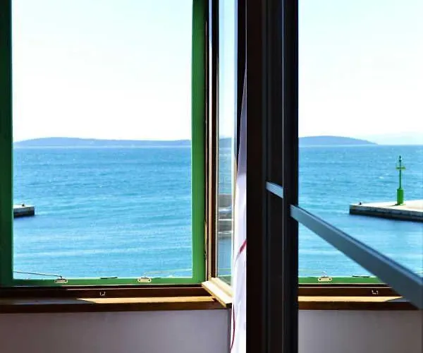Lägenhet Deluxe Port View Kaštela